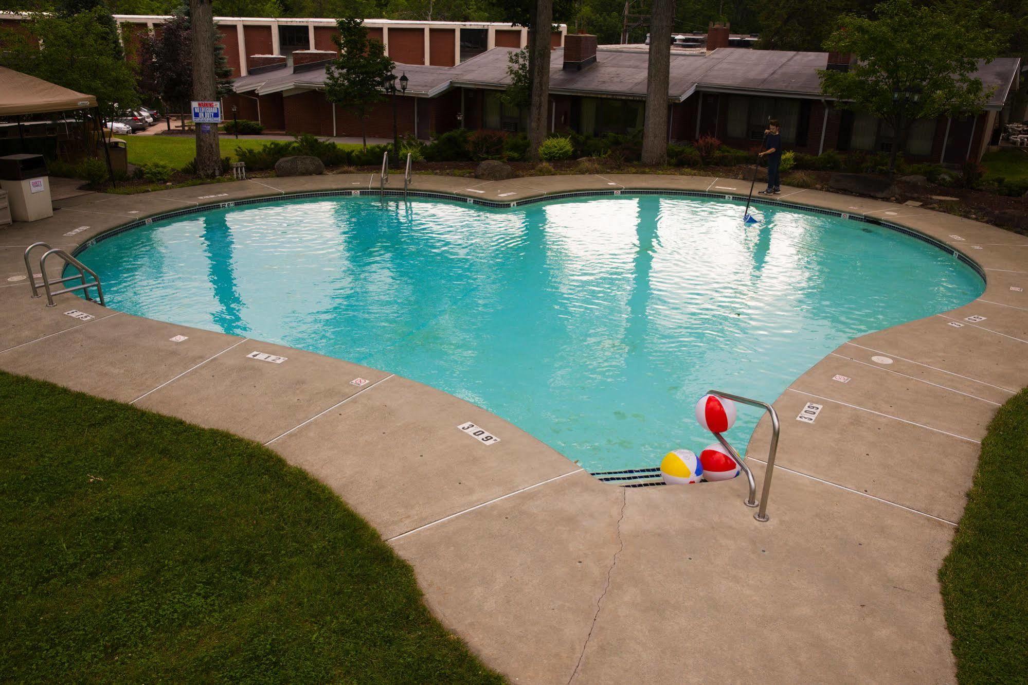 Cove Haven Resort Lakeville Eksteriør bilde
