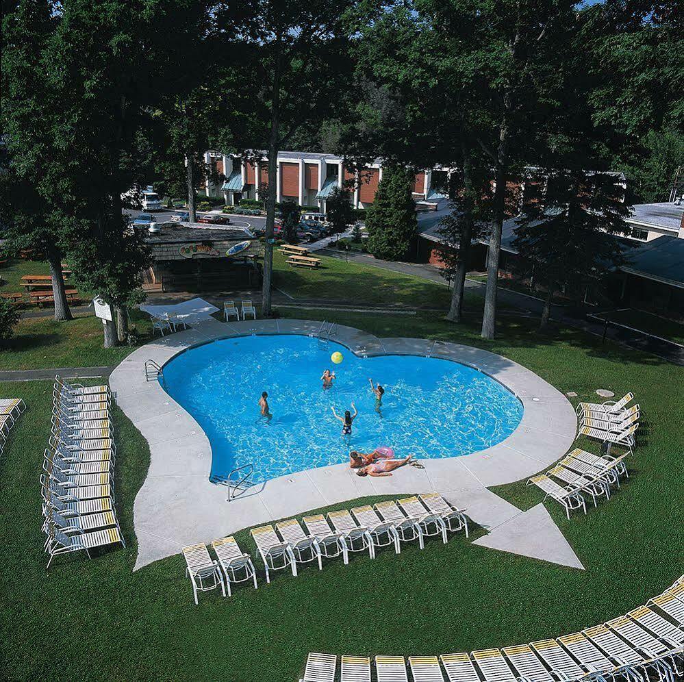 Cove Haven Resort Lakeville Eksteriør bilde
